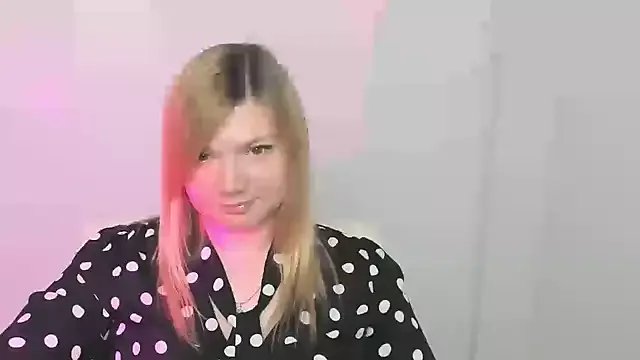 Lola_moree on StripChat