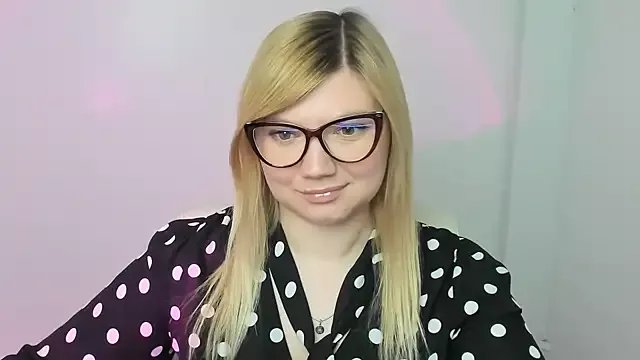 Lola_moree on StripChat