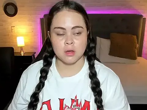 LolaVillalobos on StripChat