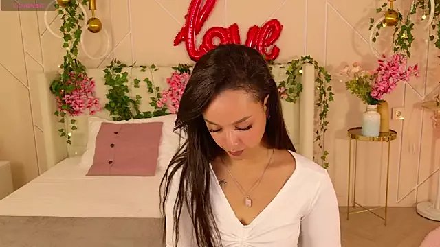 Lolly_Neal on StripChat