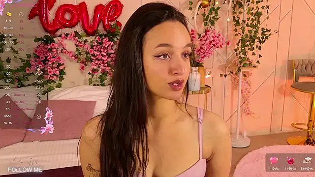 Lolly_Neal on StripChat