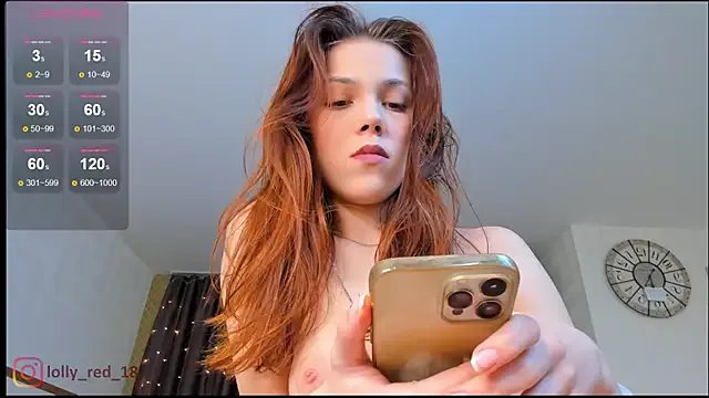 lolly_red_ on StripChat