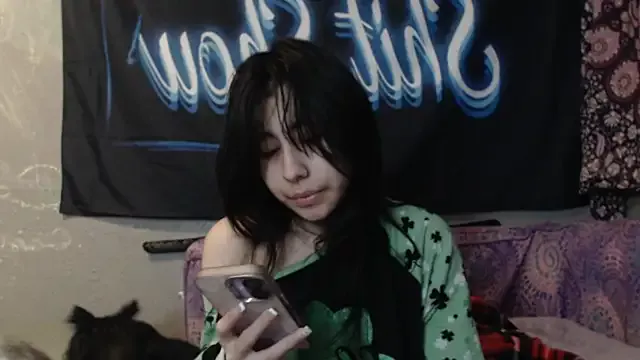 Offline London_Ray on StripChat