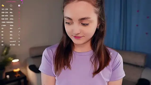 LoraDavi on StripChat