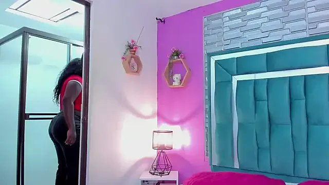 LORENSCOLLINS on StripChat