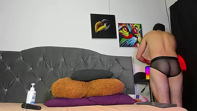 Offline louis_bcasta1 on StripChat