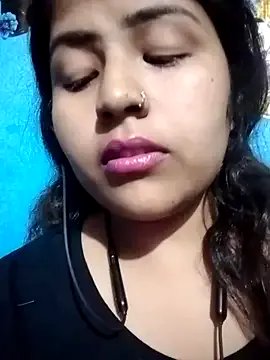 Love-Veronica on StripChat