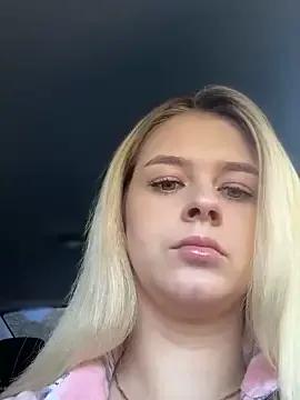 Love_Bri — Make my pussy very good