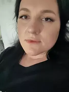 Freechat love_me__tonight_ on StripChat