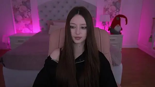 LovelyAngelyy on StripChat