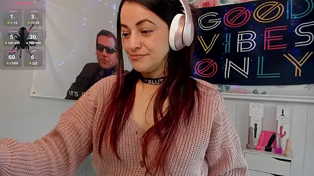 Offline LovelyAzucena on StripChat