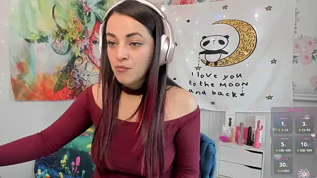 Offline LovelyAzucena on StripChat