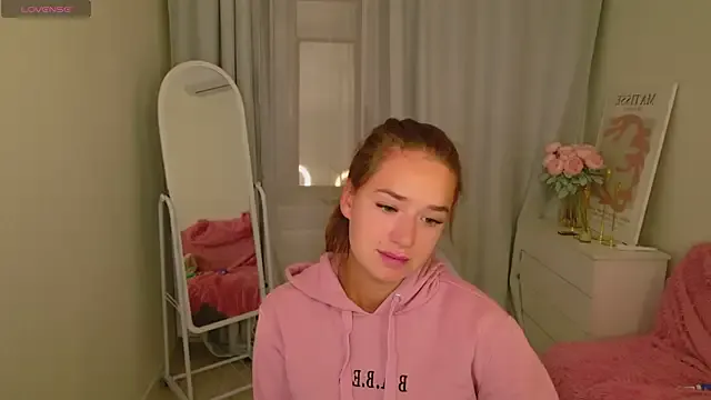 Freechat LovelyJessie on StripChat