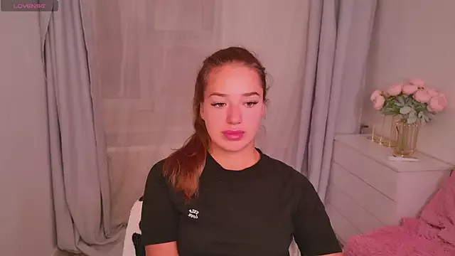 Freechat LovelyJessie on StripChat