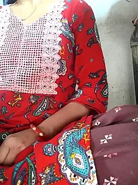 LOVELYKAJALBHABHI on StripChat