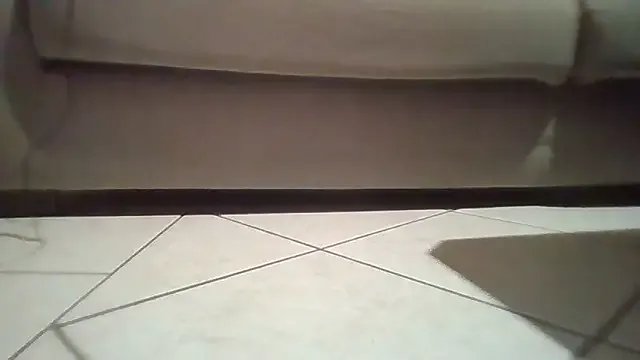 luana63 on StripChat