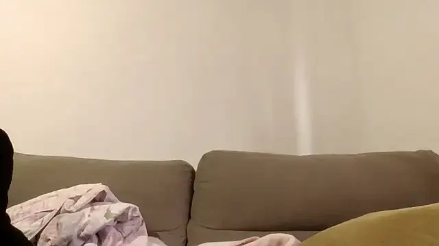 luana63 on StripChat