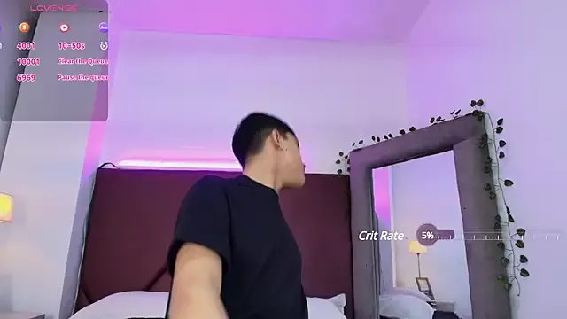 Lucass_love on StripChat