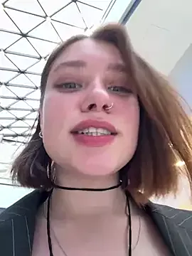 Offline lucy-joy on StripChat