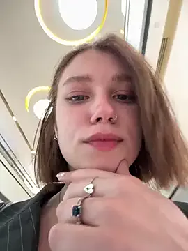 Offline lucy-joy on StripChat