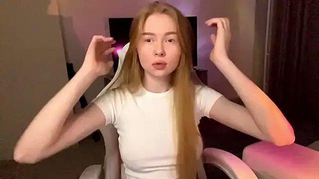 LumiSun — flash my panties