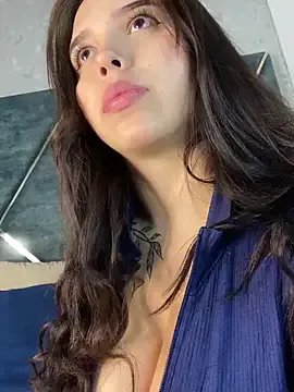 LunaCandy_ on StripChat