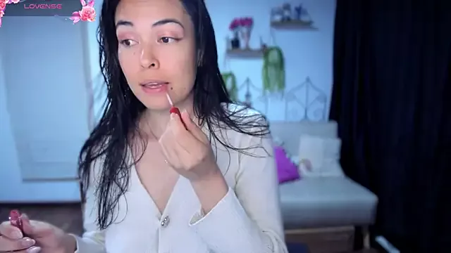 Offline Lunlunera on StripChat