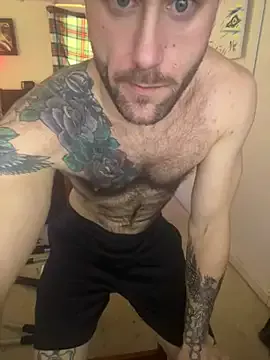 Offline Luv2SuckBWC92 on StripChat