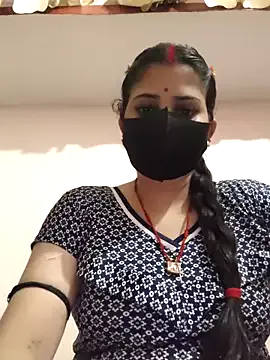 Offline maahi-satva on StripChat