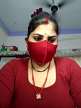 Offline maahi-satva on StripChat