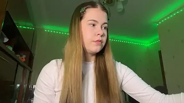 MaevAmy on StripChat