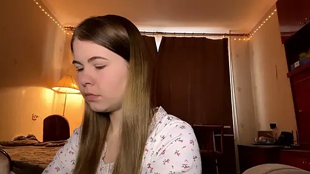 MaevAmy on StripChat