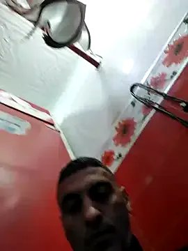 Mahdidido45 on StripChat