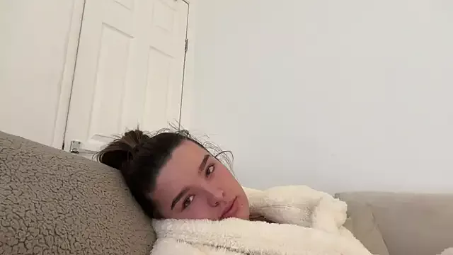 Freechat maisiesmithx on StripChat