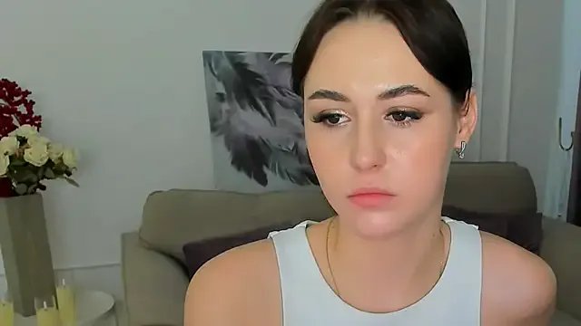 MakeYoueHappy on StripChat