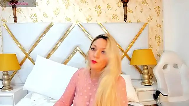 MalorySweet on StripChat