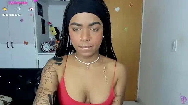 Marce_22 on StripChat