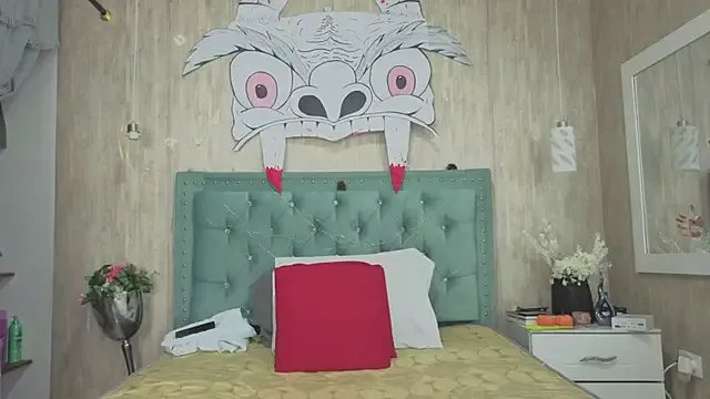 Marcelaa_fox on StripChat