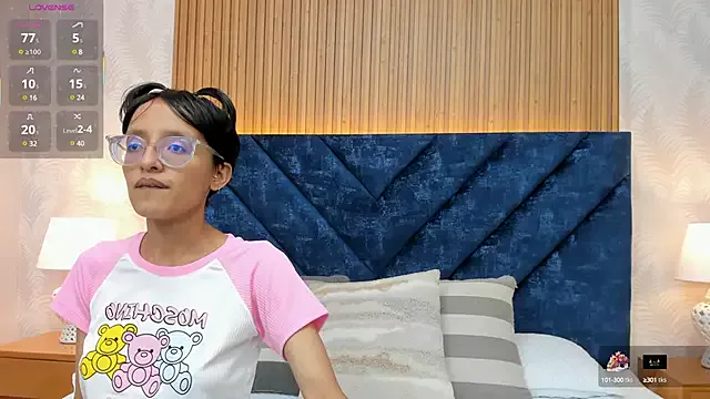 Offline Marge_lasander on StripChat