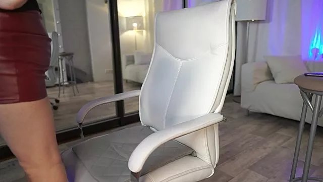 Margo_Pearls on StripChat