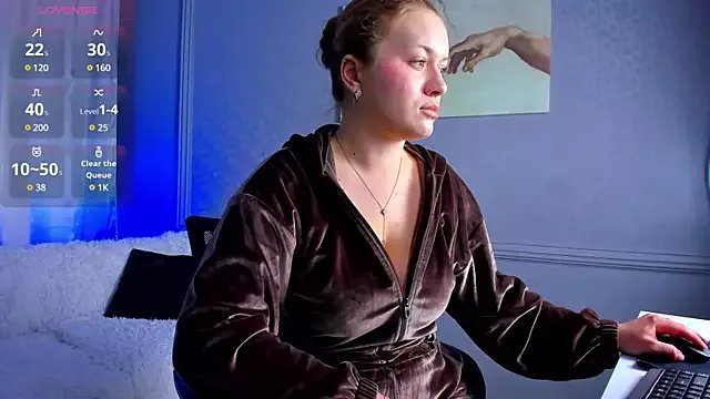 Margot_Ocean on StripChat