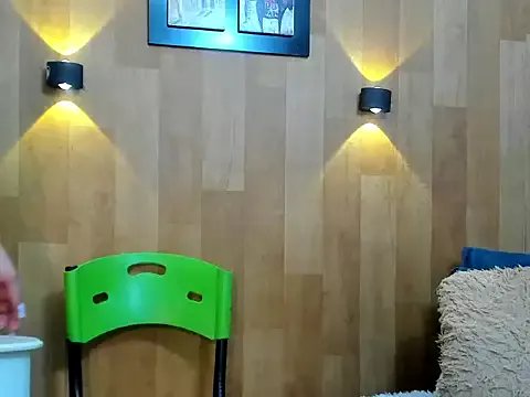 marianaa90 on StripChat