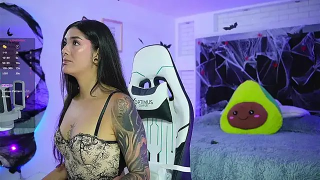 Marianamonroe_ on StripChat