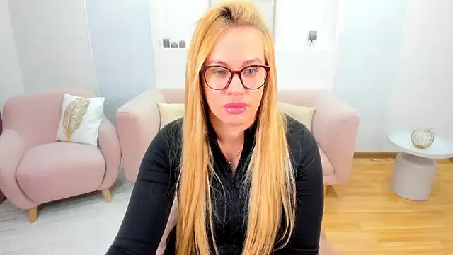 MariaNeumann on StripChat