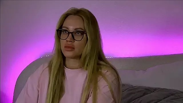 MariaNeumann on StripChat