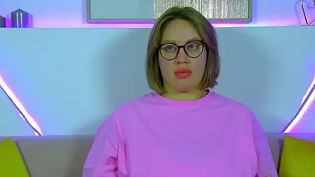 MariaNeumann on StripChat