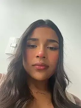 Mariangel_11 on StripChat