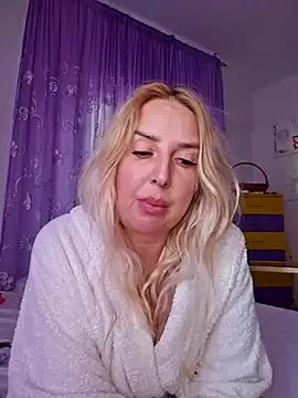 MariaRichi_ on StripChat