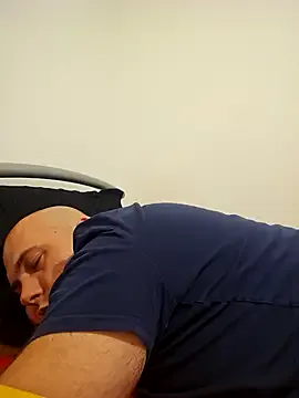 Freechat mario890605 on StripChat