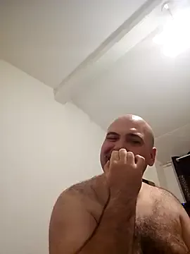 Freechat mario890605 on StripChat